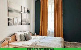 Savor Aparthotel